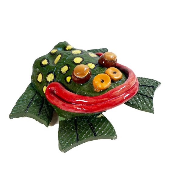 Handmade Ceramic Pottery Green Frog Toad Figurine Cartoony Paperweight Heavy - Picture 1 of 7